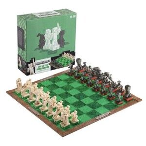 NEW MINECRAFT Chess Set Overworld Heroes vs. Hostile Mobs Chessboard Sealed Box